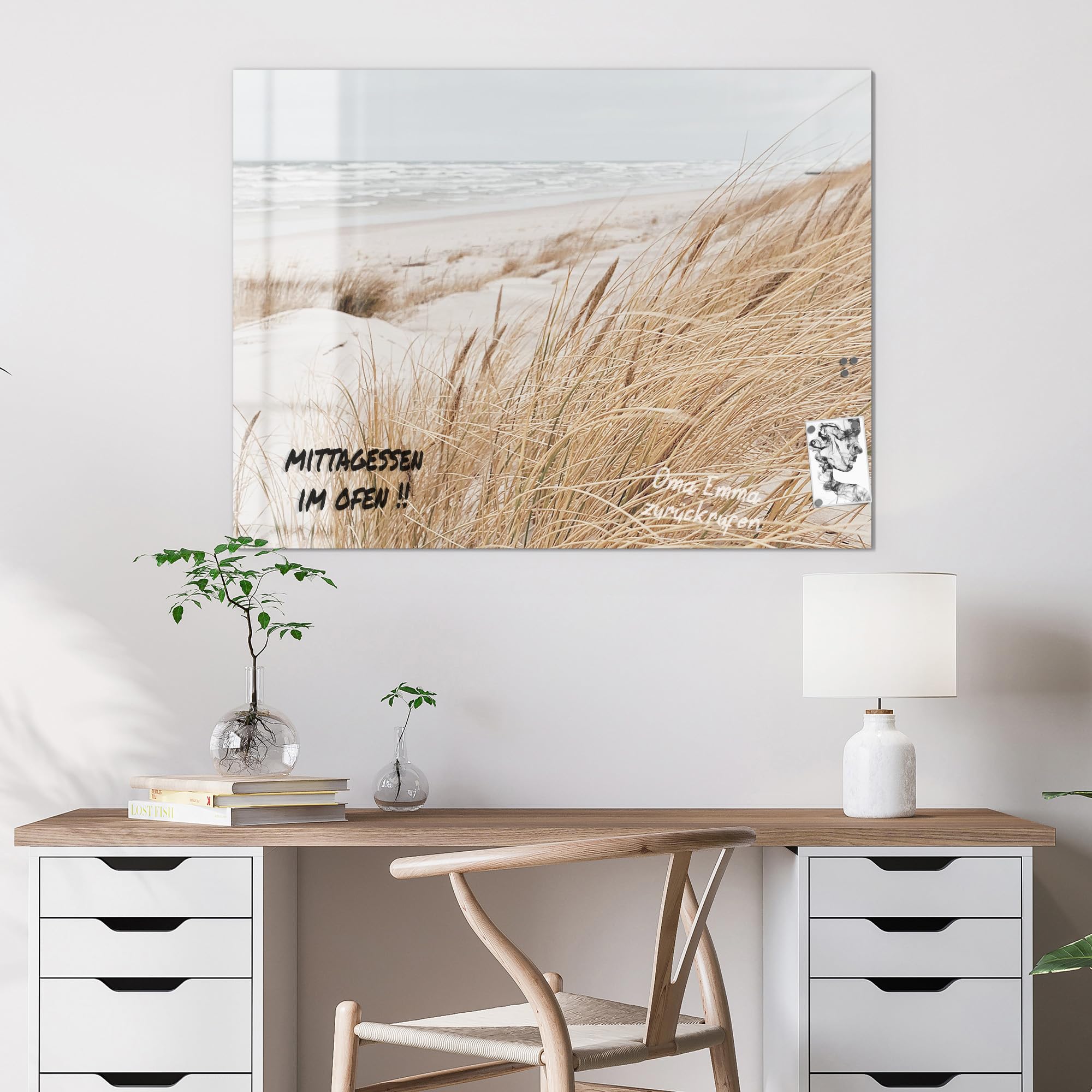 DEQORI Szklana tablica magnetyczna | wymiary 120 x 90 cm | motyw "Zimowa plaża cisza" | tablica memo ze szkła | tablica magnetyczna z magnesami, długopisem i chusteczką do kuchni i biura | tablica