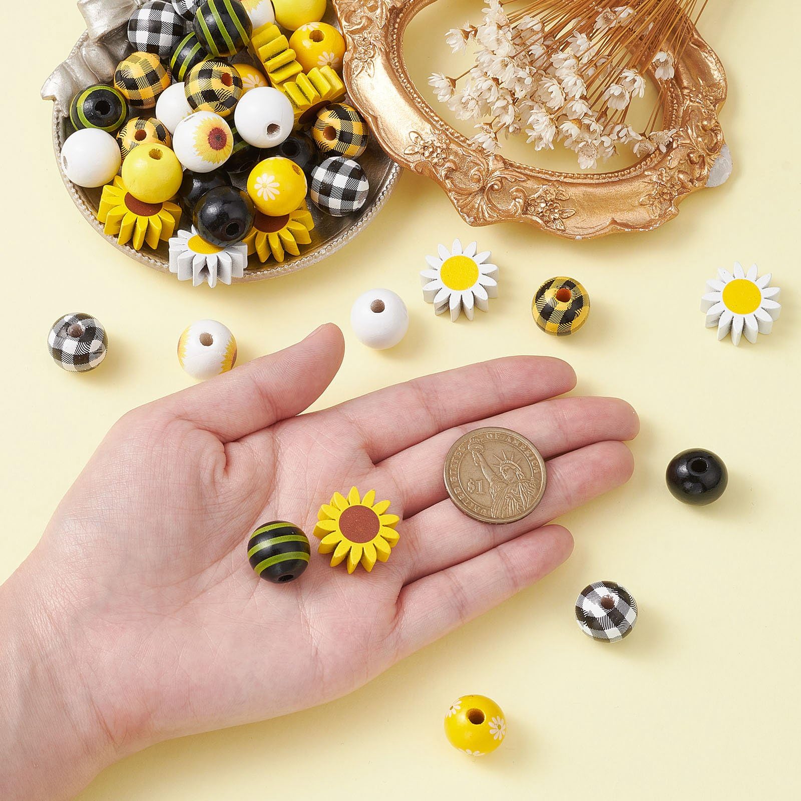 DanLingJewelry 50Pcs 10 Styles Sunflower Wood Beads Set 16mm Round Yellow Black White Wooden Beads Farmhouse Beads for Jewellery Making 50pcs - Image 3