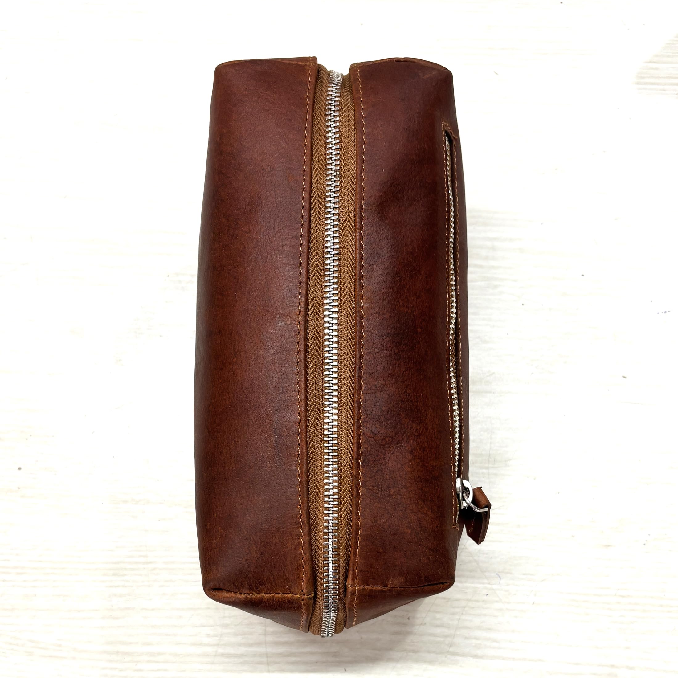 Neceser de piel auténtica para hombre – Kit Dopp organizador de viaje con cierre de cremallera – Bolsa de afeitado y aseo resistente al agua para viajes, gimnasio y viajes de negocios