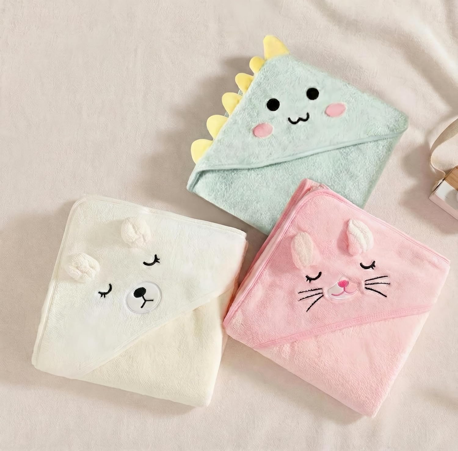 Hooded Baby Towel - 3 Pack Premium Soft Bath Towel for Baby, Newborn,Infant - Ultra Absorbent,Natural Baby Stuff Towel, Soft Coral Velvet Coral Fleece Bath Towel for Boys and Girls