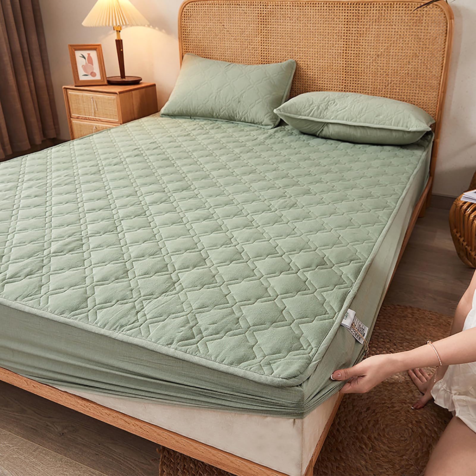 Sábana bajera ajustable de bolsillo profundo, suave, transpirable, impermeable, acolchada, funda protectora antideslizante para colchón de cama, tamaño Queen