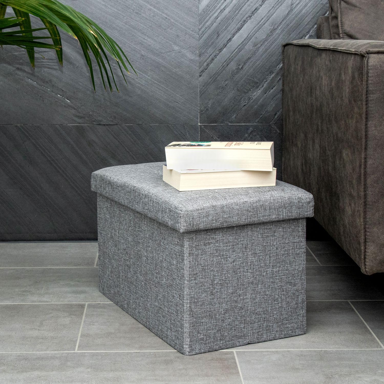INTIRILIFE Taburete de Asiento Plegable 30x30x30 cm en Rojo Oscuro - Cubo de Asiento con Tapa y Espacio de Almacenamiento de Tela con Huecos - Cubo de Asiento reposapiés Plegable