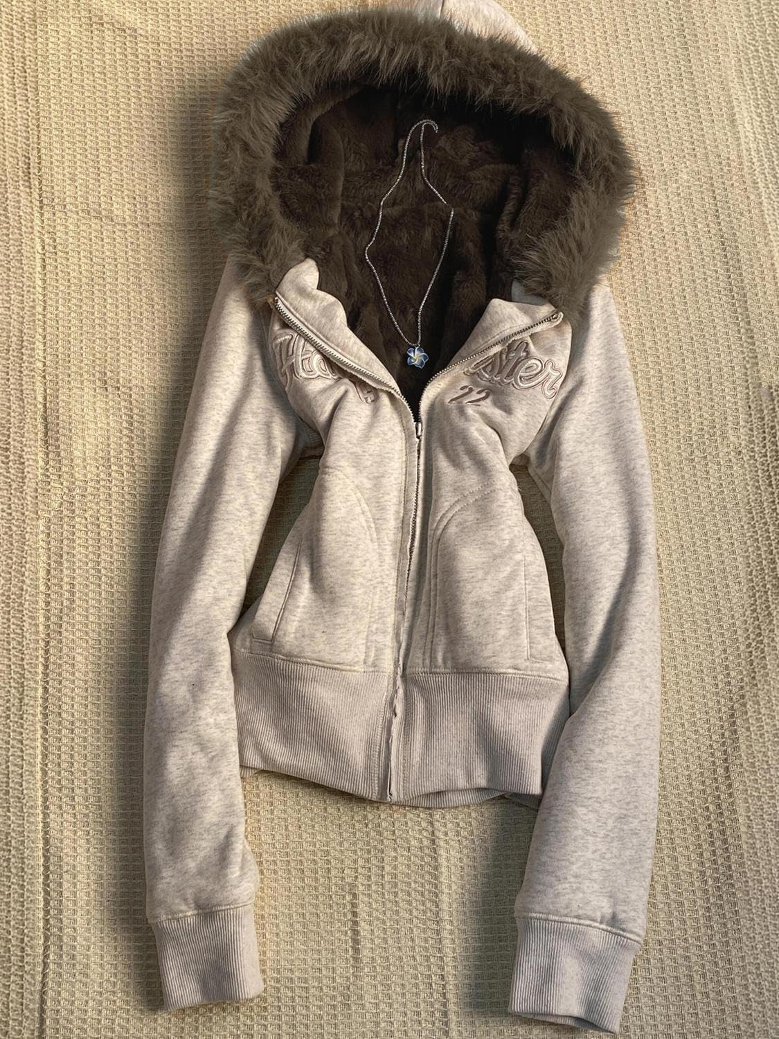 ORANDESIGNE Sweat à Capuche Femme Rétro Décontracté Manteau Long Ajusté avec Fermeture Éclair et Col en Fausse Fourrure Y2k Sweatshirt Chic