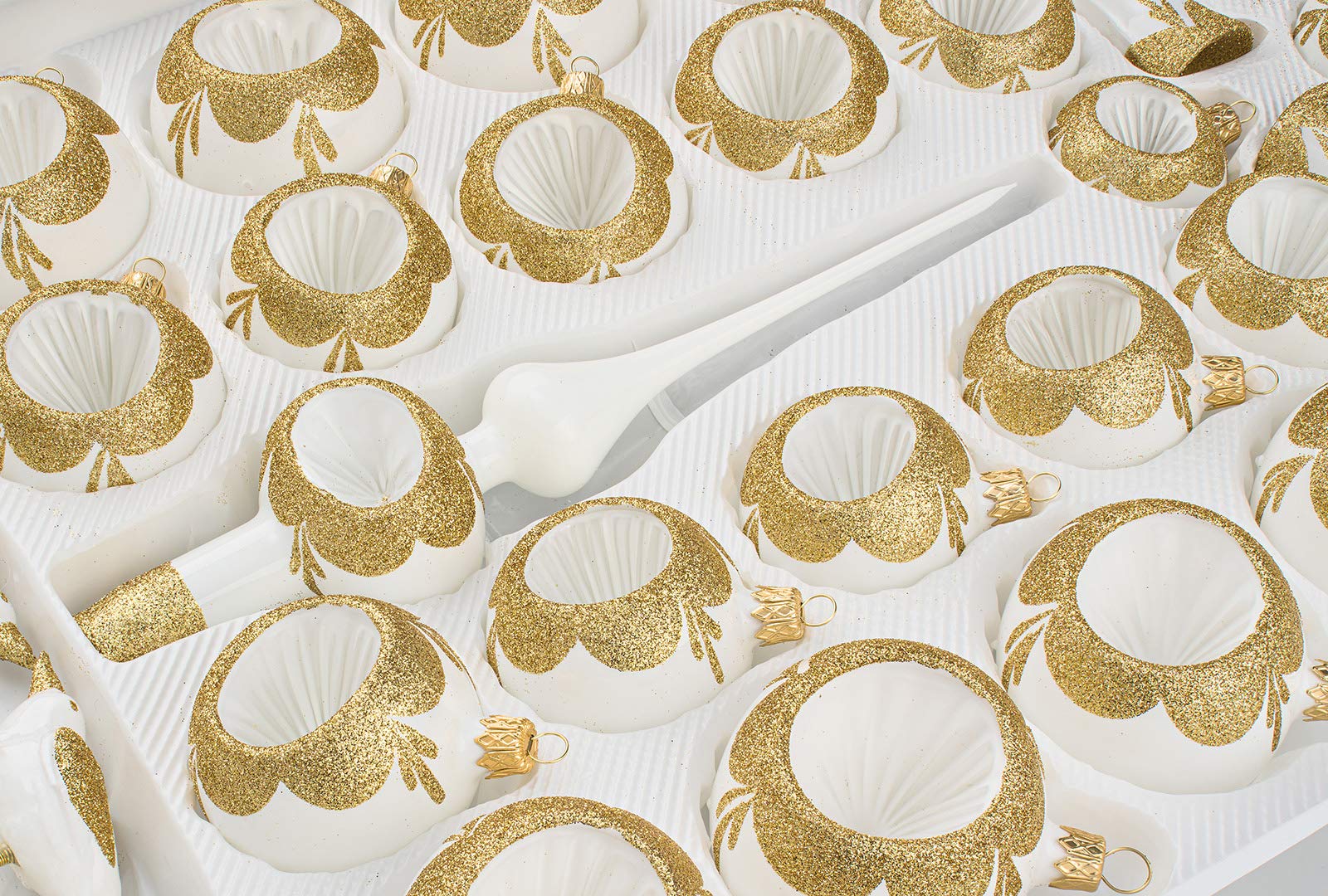 39 TLG. Glas-Weihnachtskugeln Set in 'Hochglanz 'Vintage Classic Weiss Gold' - Christbaumkugeln - Weihnachtsschmuck-Christbaumschmuck - Reflektorkugeln - Reflexkugeln - Reflector Ball