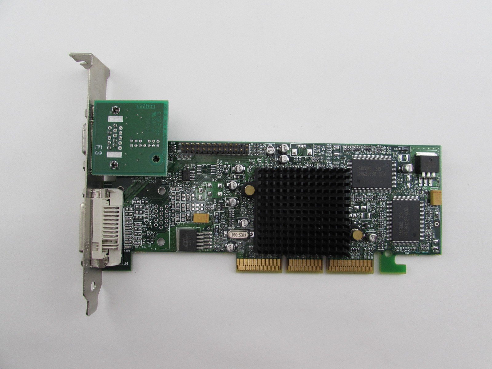 【新品未使用】Matrox グラフィックボックス GXM デジタル版 T2G/D 中古】 Matrox グラフィックボックス GXM TripleHead2Goデジタル