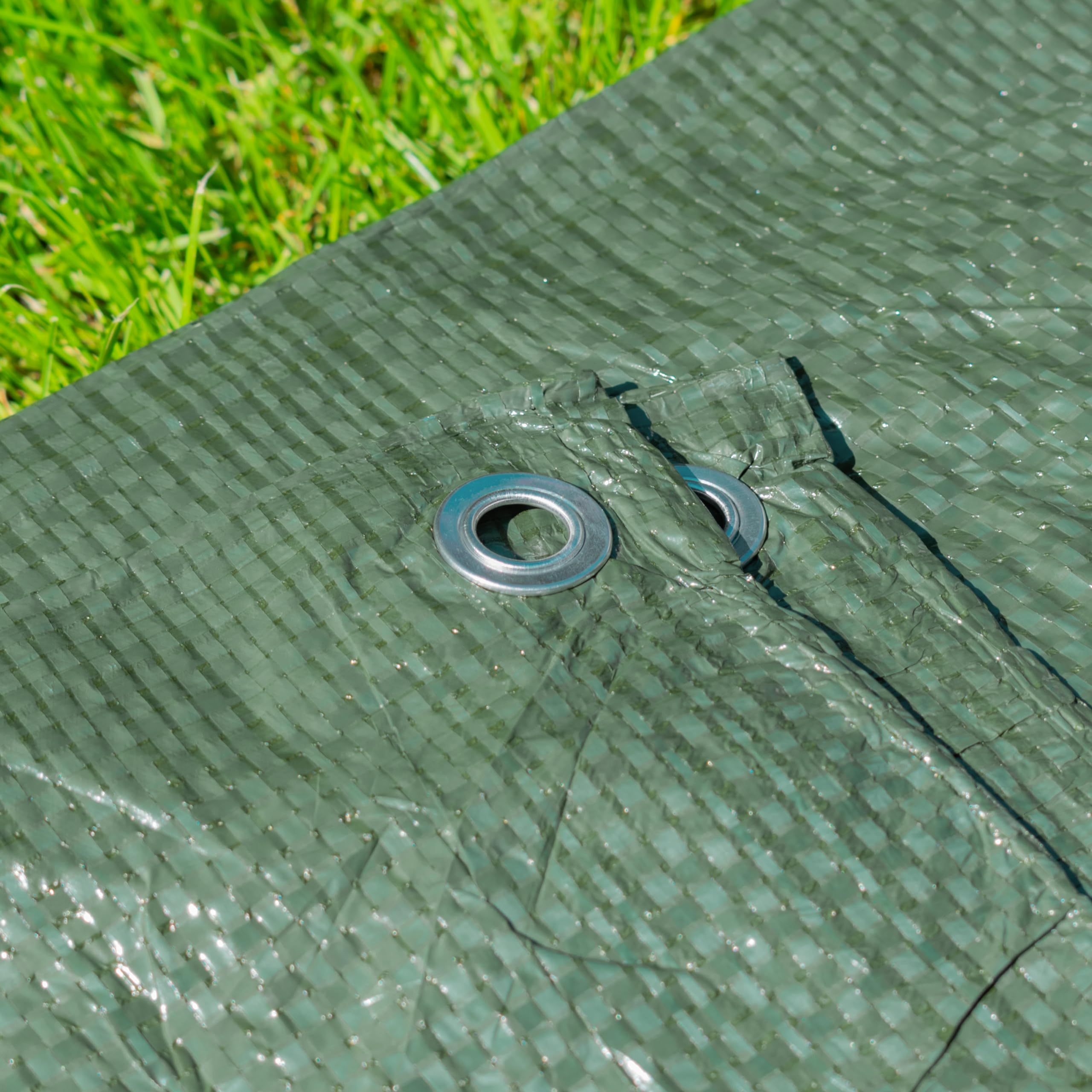Cost Wise Green Waterproof Tarpaulin/Builders Tarp Sheet,Camping,Garden Or House Cover Up With Eyelets 4M X5m Attractive Royal That Blends Into The Garden Enviroment