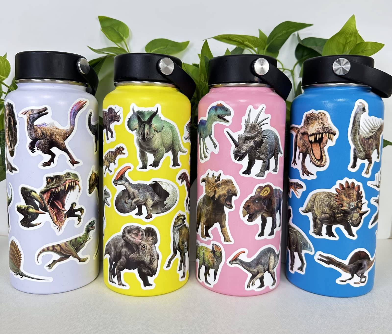 Holo Vinyl Sticker - I need space - Süßer Dino im Weltall - kindafcreations