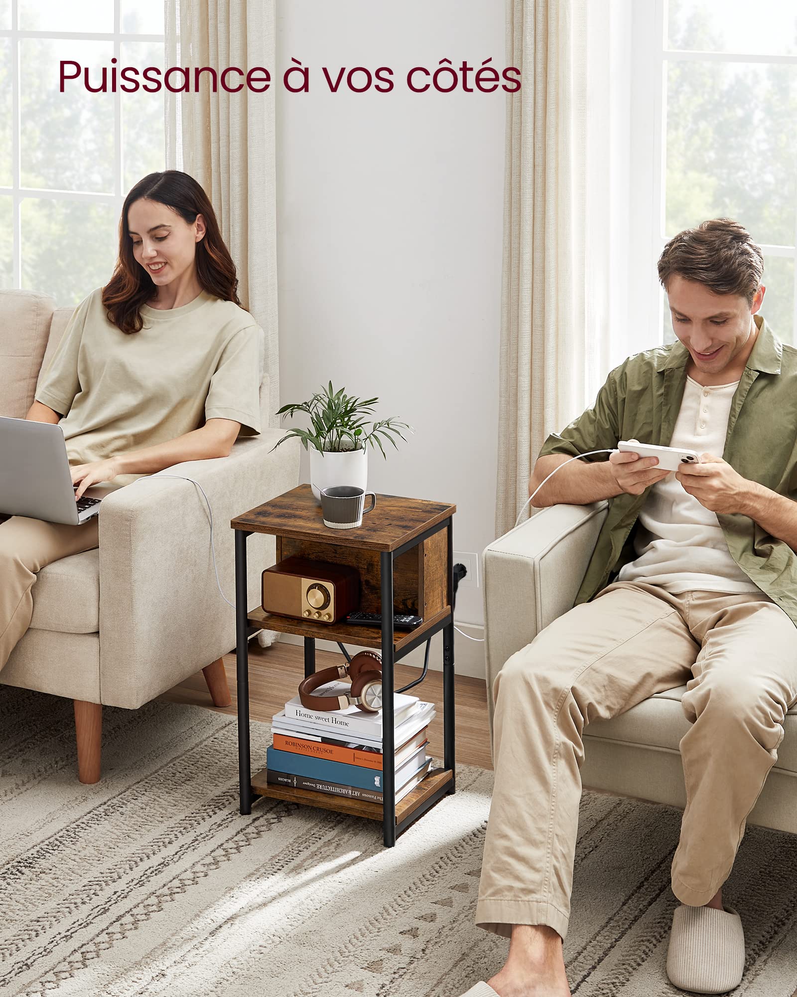 VASAGLE Table d'Appoint, Petite Table de Chevet avec Multiprise, Fin, 2 Prises CA, 2 Ports USB, 30 x 34 x 58 cm, pour Salon, Chambre, Marron Rustique et Noir LET375B01