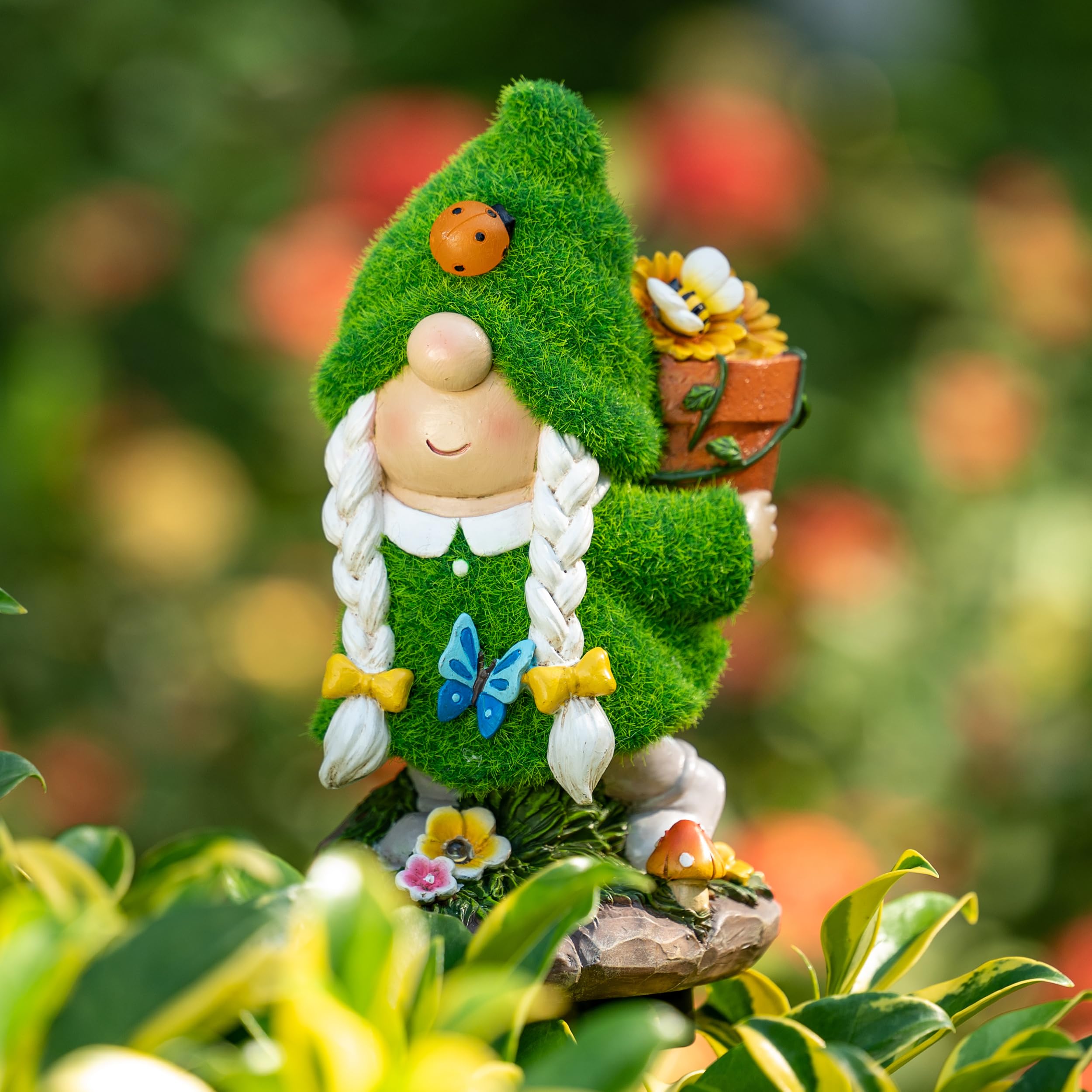 TERESA'S COLLECTIONS Gartenzwerge Gartendeko für Draußen,20cm Wetterfest Figur mit Solarleuchte,Blumenpflücken Gartenfiguren draußen aus Kunstharz,Garten Deko Solar