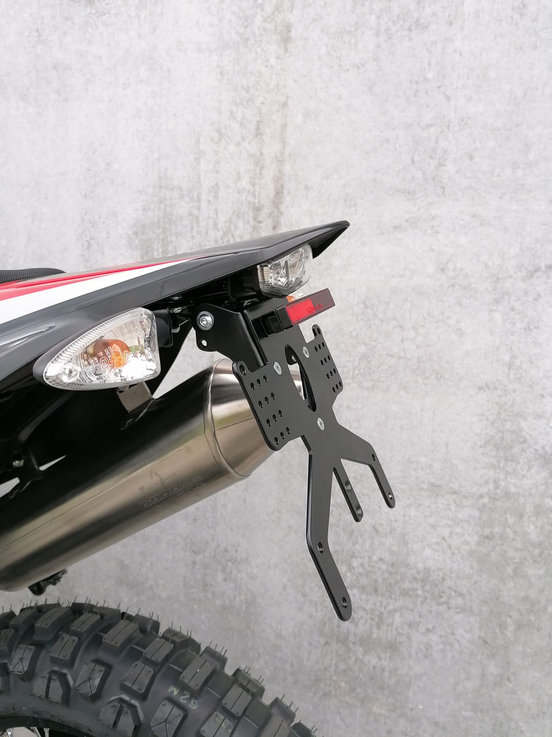 Kennzeichenhalter GroFaTec Revo Short für Aprilia RX125 SX125 2018-2024 Kennzeichenträger Enduro RX 125 Supermoto SX 125 Träger Halter kurzes Heck Heckumbau Kennzeichenhalter sx125 rx125