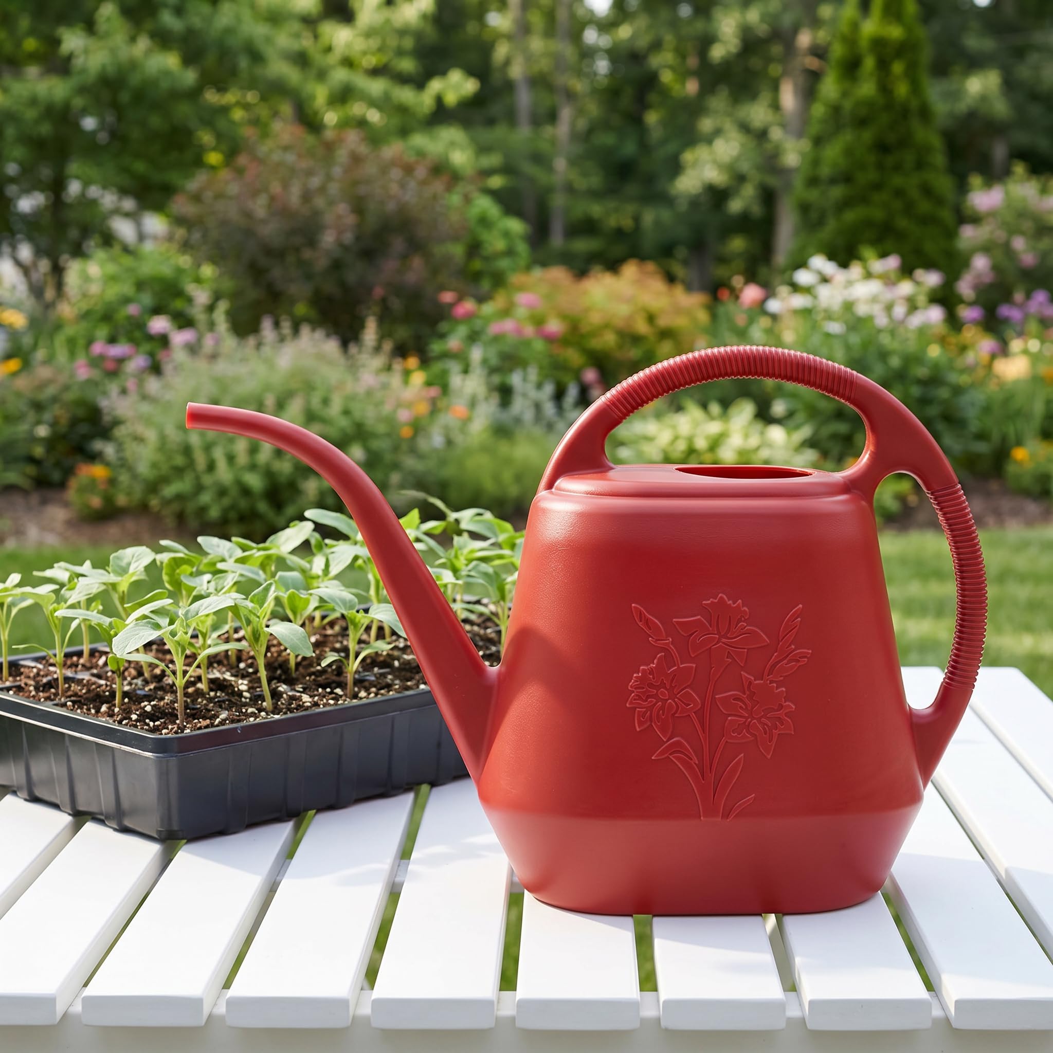 Fasmov Arrosoir en plastique de 3,8 l avec poignée confortable, arrosoir de jardin à long bec pour arroser les plantes, rouge brûlé