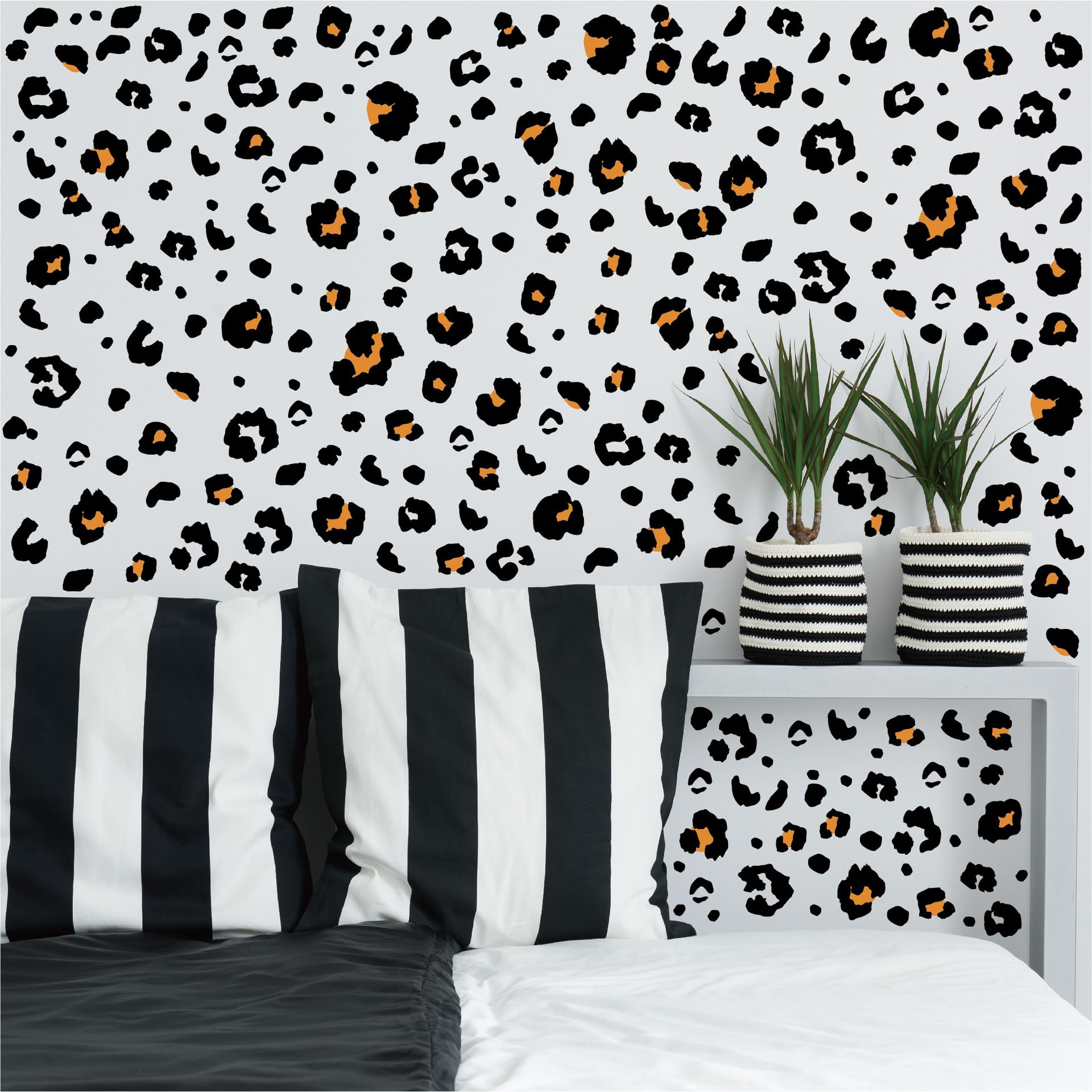10 Sheets Leopard Print Wall Stickers White and Yellow Leopards Wall Decals Murals Art Design Wall Decals for Teen Bedroom Playroom Nursery Kindergarten Classroom Car Door Living Room Decoration - Image 2