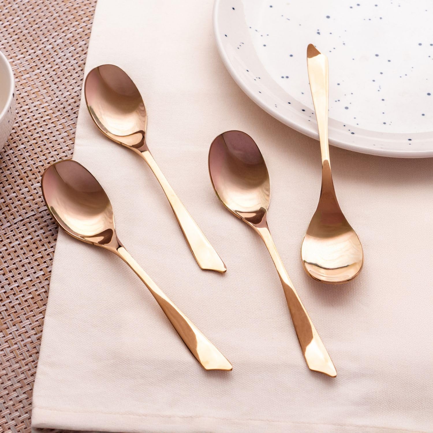 Haus and Kinder Rose Gold Stainless Steel Dinner Spoon Set of 4 | Serving Spoons for Kitchen Luxury Dining Tableware | Cutlery Gifts | Rose Gold Spoon -18cm