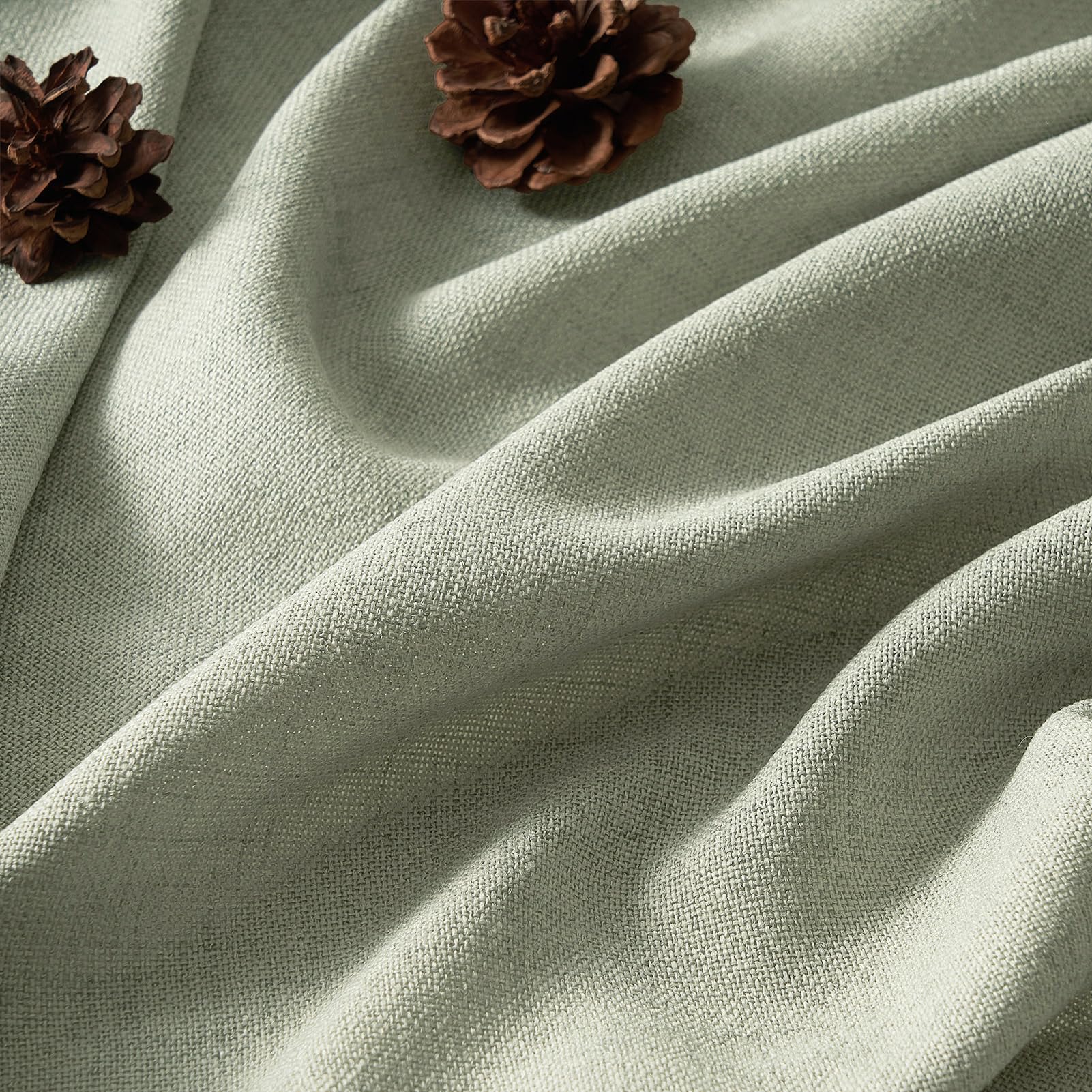 MRTREES Tende Camera da Letto Corte, Verde Salvia, 2 Pezzi, 140x122 CM, Tenda Lino Semitrasparente per Interni Cucina Soggiorno Salotto Cameretta Finestre con Occhielli