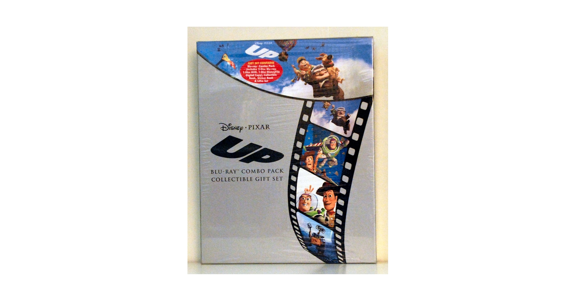 Disney PIXAR Blu-ray セット Amazon.com: Disney Pixar UP Blu-Ray Combo Pack Collectible