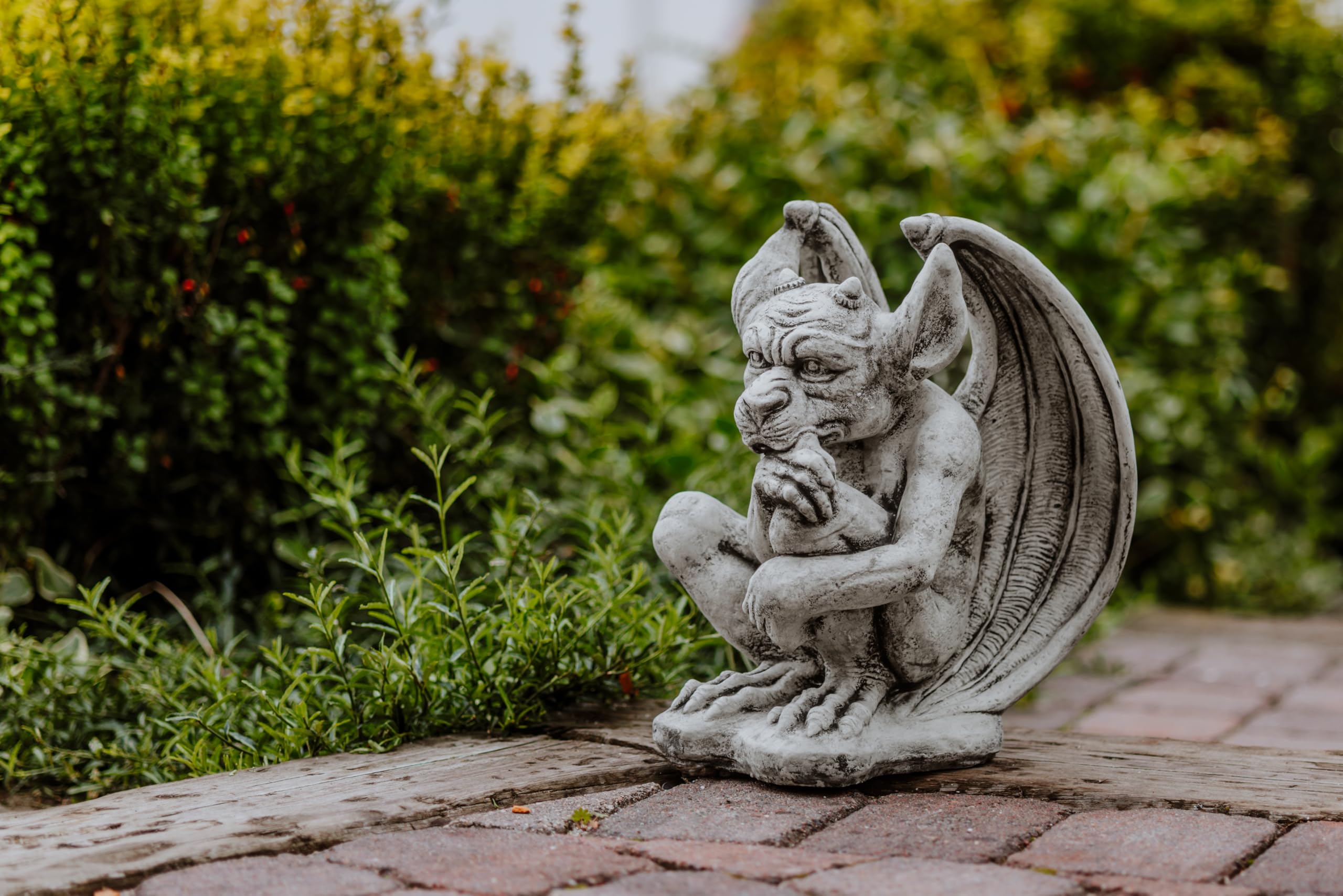 gartendekoparadies.de Grande massiccia figura di pietra Gargoyle - La guardia di guardia castone in pietra colata resistente al gelo