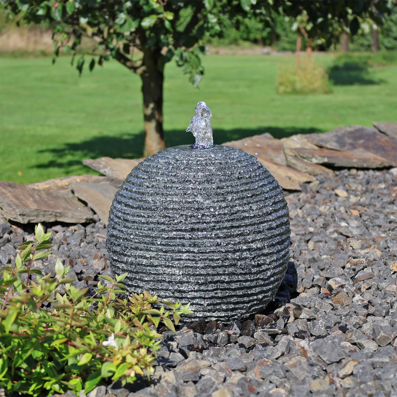 CLGarden Granit Kugelbrunnen GKB30 Komplettset Springbrunnen Quellstein Garten Brunnen Kugel mit LED Beleuchtung 12V Set