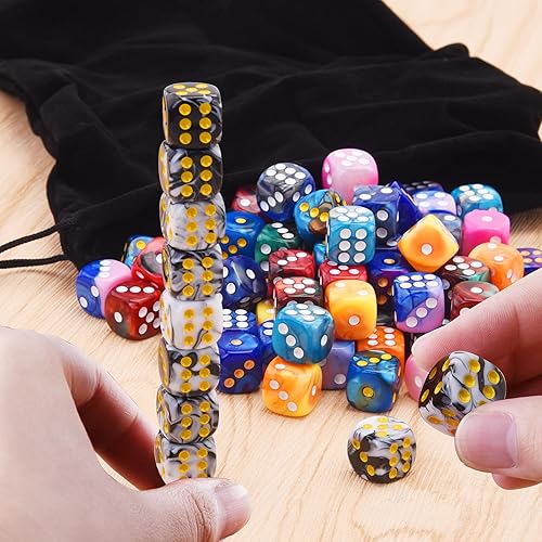 Miniatura 7 de AUSTOR 100 dados de 0.472 pulgadas (0.472 in), 6 caras, dados de esquina redonda de dos tonos, dados pequeños para Tenzi, Farkle, Yahtzee, Bunco o