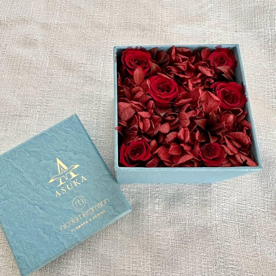 ニコライバーグマン レッドローズデラックス Mサイズ 薔薇 プリザーブドフラワー Red Rose Deluxe（レッド ローズ デラックス）