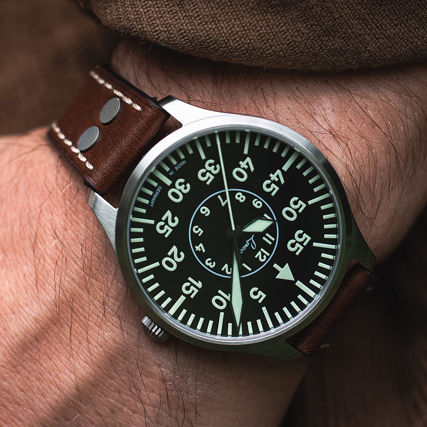 Laco Fliegeruhr Zürich.2 40 Made in Germany – 40 mm Ø hochwertige Quarzuhr – Baumuster B – Einzigartige Qualität. Herausragende Verarbeitung – Wasserdicht