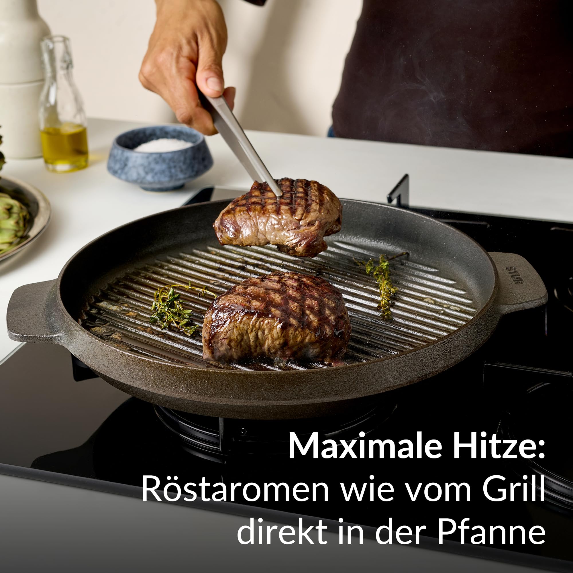 STUR - ORIGINAL Gusseisen Grillpfanne Induktion 28cm - Cast Iron Pan für alle Herdarten - Runde Grillpfanne Gusseisen ohne künstliche ANTIHAFT-BESCHICHTUNG & kratzfest - Made in Germany