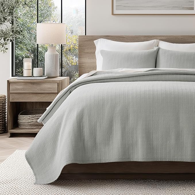 EverGrace King Quilt: Cozy All-Season Comfort with Modern Style