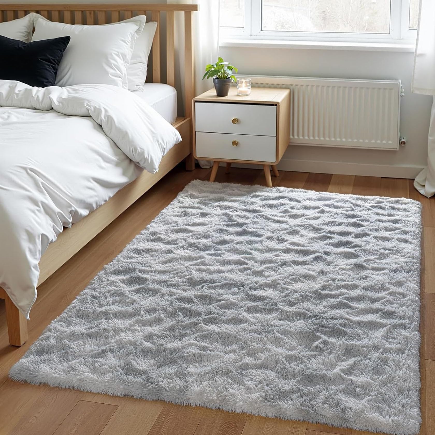 Tapis Chambre Shaggy 100 x 220 cm Antidérapant, Extra Large, Moelleux et Moderne Tapis Moelleux Lavable en Machine pour Chambre à Coucher, Gris Clair
