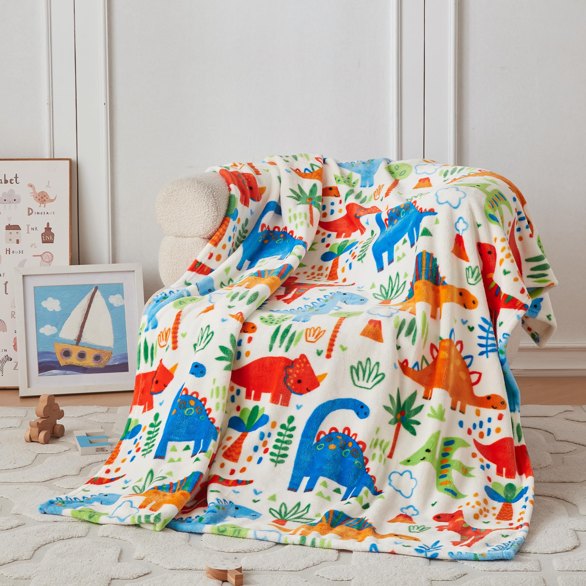 COOVA Kids Cartoon Fleece Throw Dinosaurs