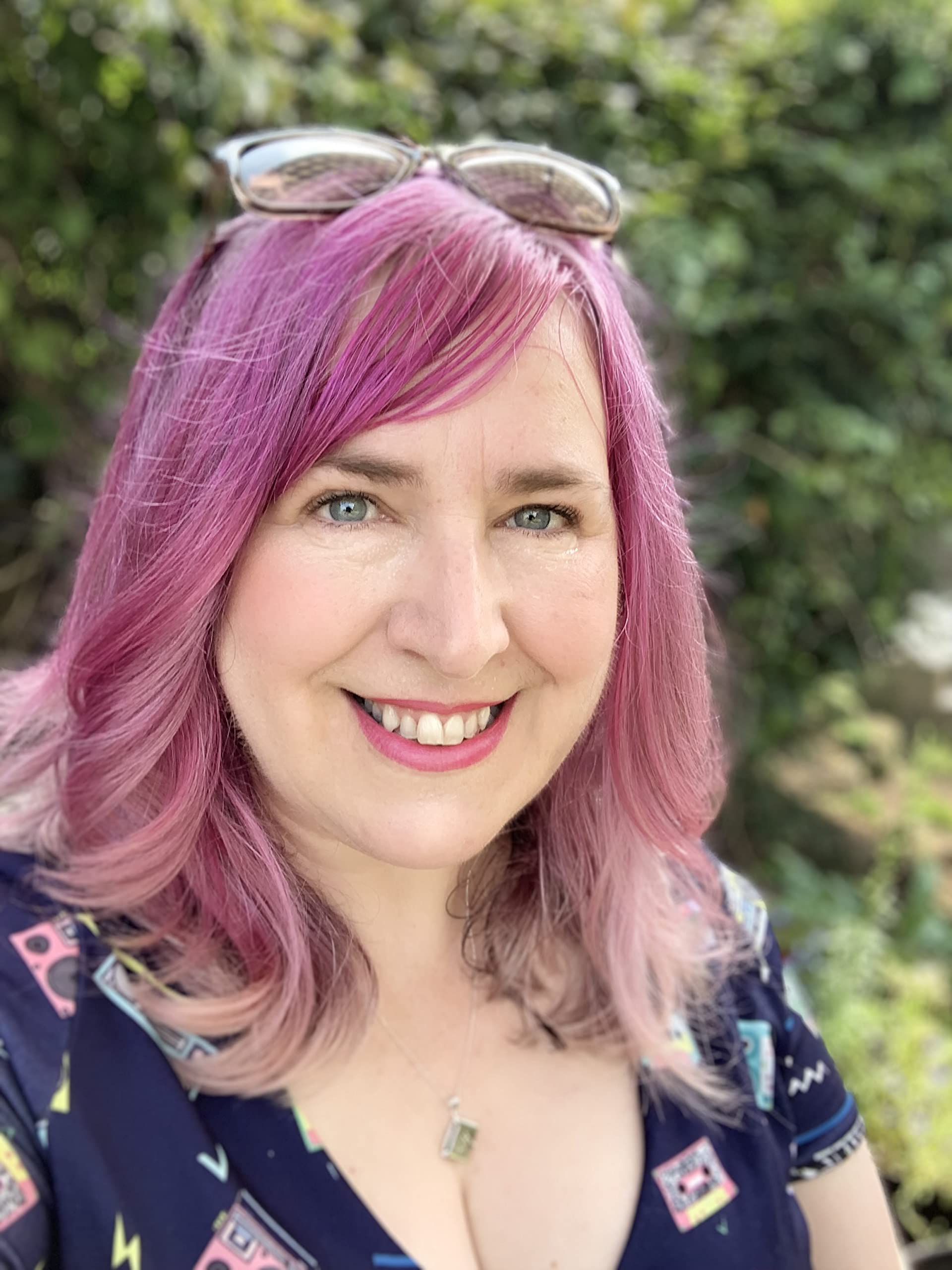 Wishing Under a Starlit Skye: An uplifting, heartwarming read from Lisa Hobman