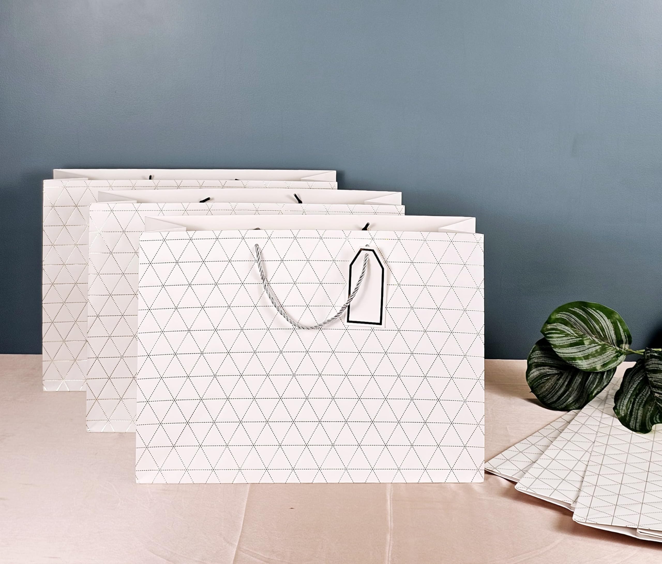SATYAM KRAFT 6 Pcs Triangle Golden Stripe Gift Bags With Free Tags With Handle Gift Paper bag, gift For Gifting, marriage Return Gifts, Christmas, Birthday, Wedding, Xmas Gift (Large) (White) (B0DB86V7Q3) Amazon Price History, Amazon Price Tracker