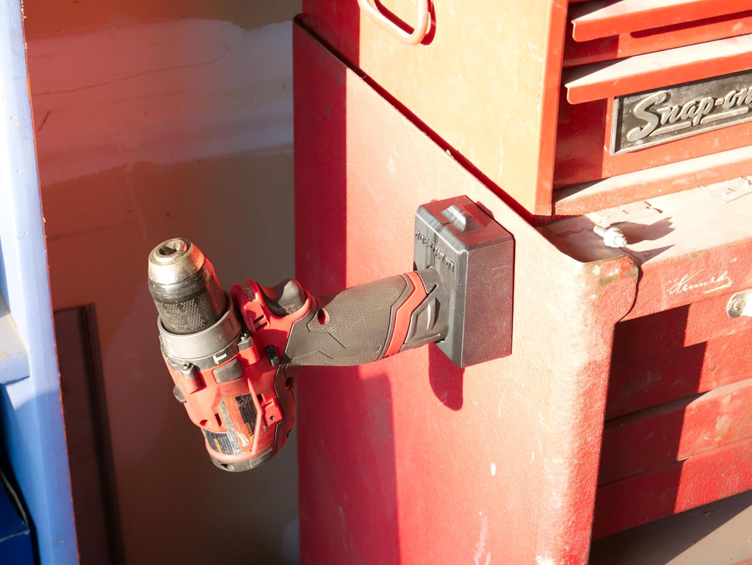 M12 Magnetic Battery Boot Case – Compatible with Red-Brand High Output XC5.0 Battery