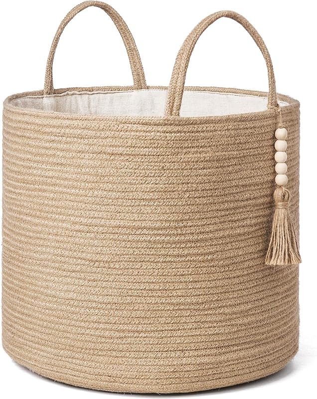 Cesta de almacenamiento tejida Mkono para manta, organizador de plantas de juguetes, 16 pulgadas de ancho x 13,8 pulgadas de largo | Marrón, yute, cesta decorativa con asa, borla de cuentas de madera, papelera para guardar ropa, toalla, sala de estar, dormitorio, guardería