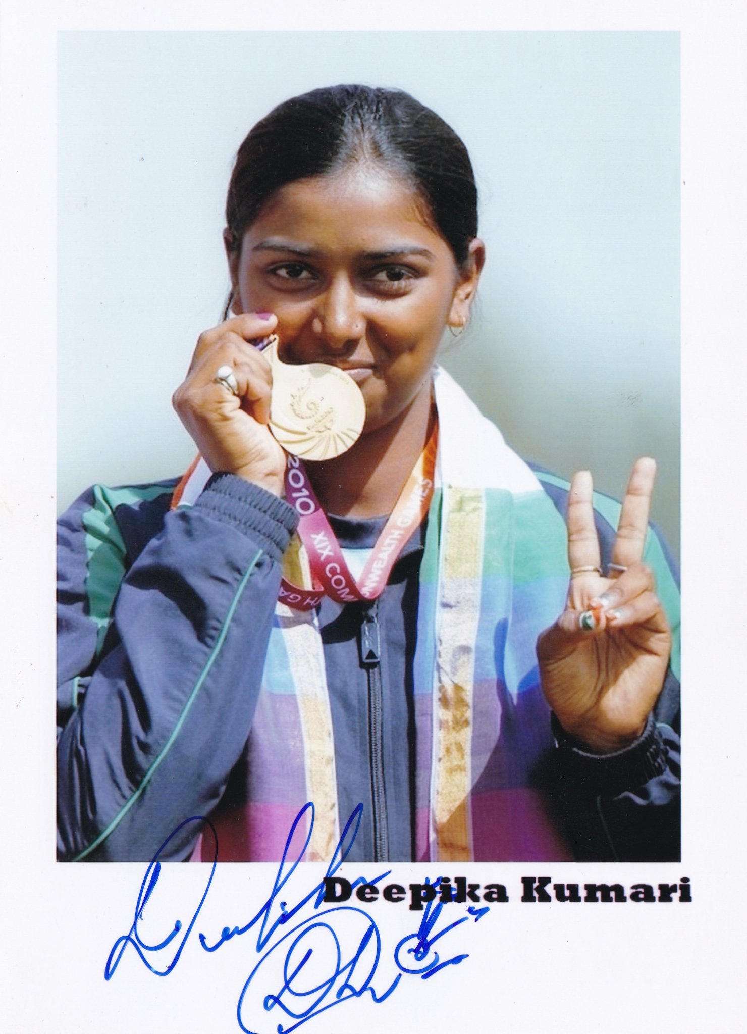 Deepika Kumari Archery Player Photograph (2/2)-picture-44