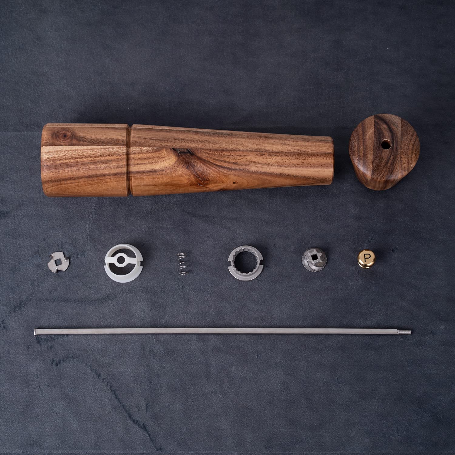 Macina Pepe, Macinapepe Regolabile in Acciaio Inossidabile, Legno di Acacia, Altezza 32 cm, Diametro Inferiore: 6 cm, Diametro Superiore: 5.5 cm (il Vassoio NON é incluso)