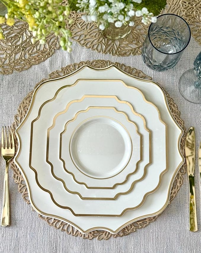 Platos desechables con borde ondulado en ivory y dorado - 40 pack - 13.25 pulgadas miniatura 2