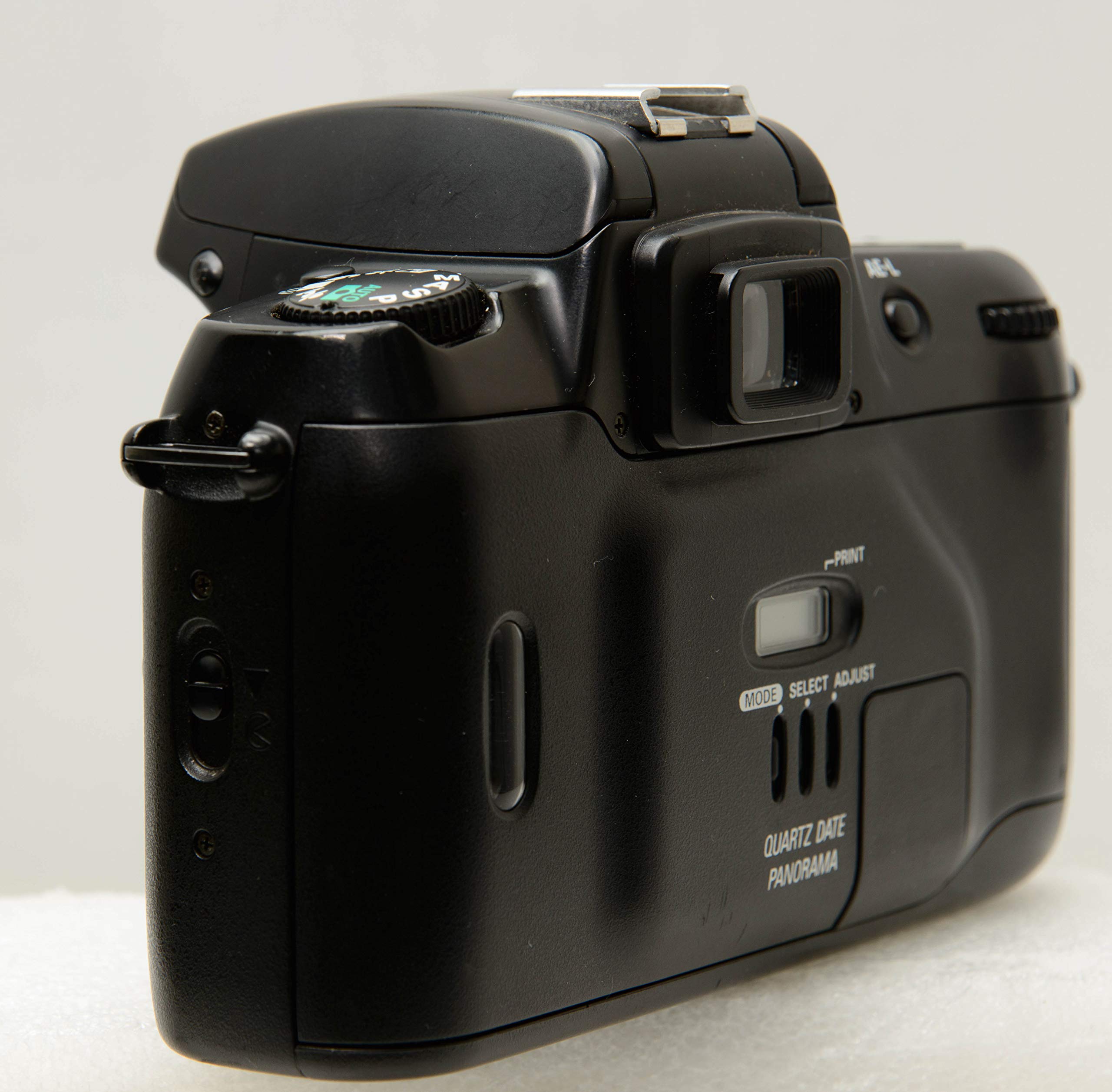 Nikon F60 フィルム一眼レフの使い方 | Totte Me Camera - フィルムカメラ