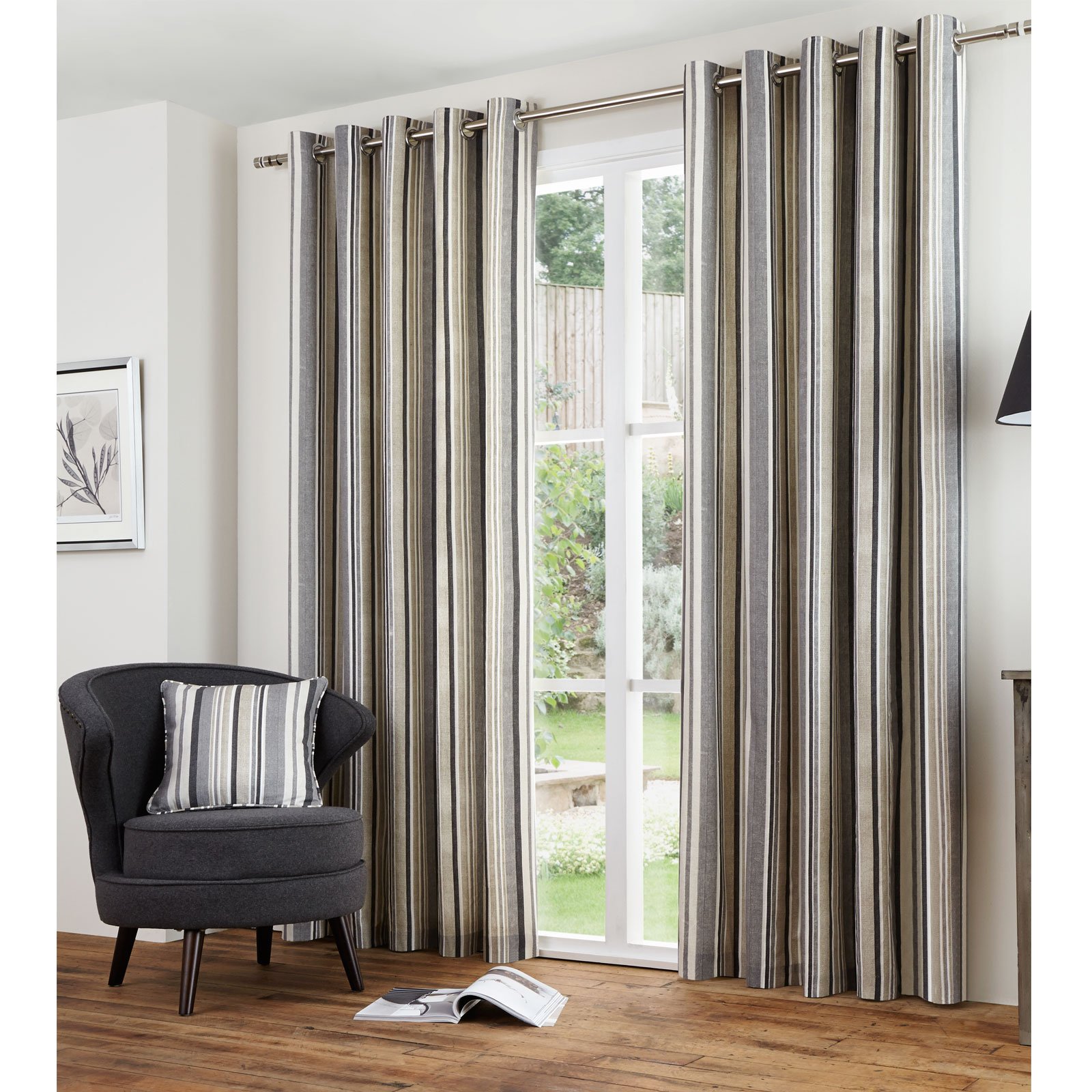 Just Contempo Spring Floral curtains and cushions