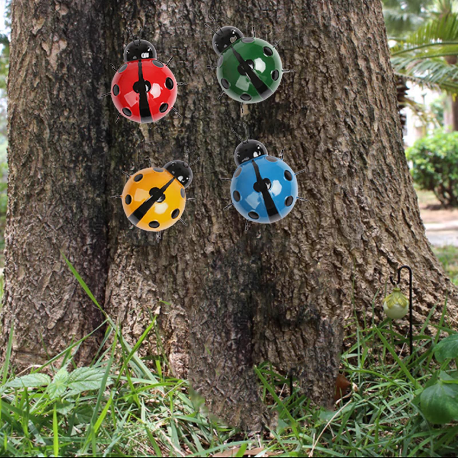4 piezas de decoración de mariquita de metal, arte de pared al aire libre, esculturas de jardín, decoración del hogar para valla de jardín, interior o exterior