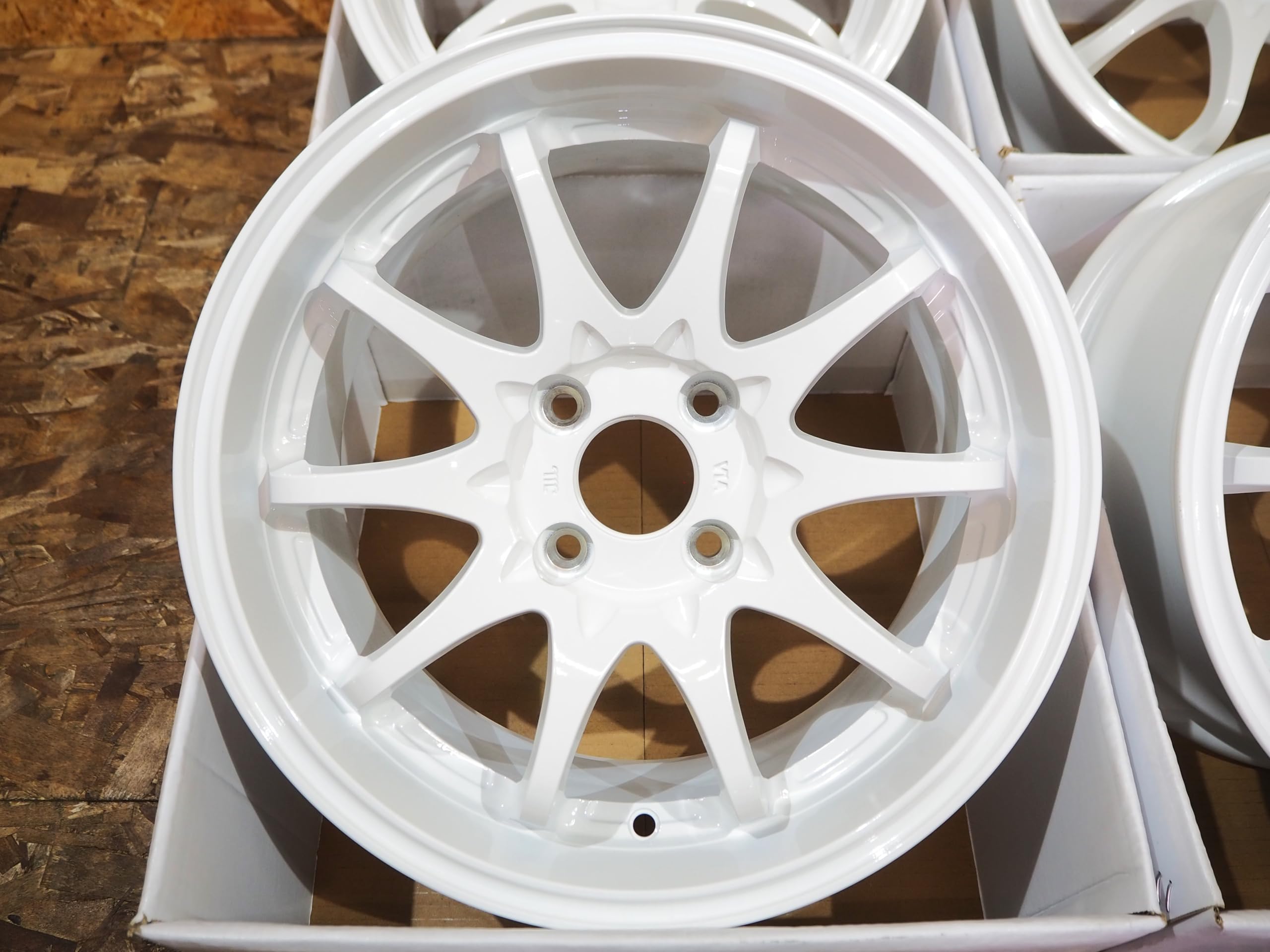 Amazon.co.jp: VALOR Racing SXR 10 Spoke 15