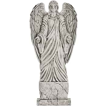 The Weeping Angels 3個セット Amazon.com: Weeping Angel Monument - 57.5