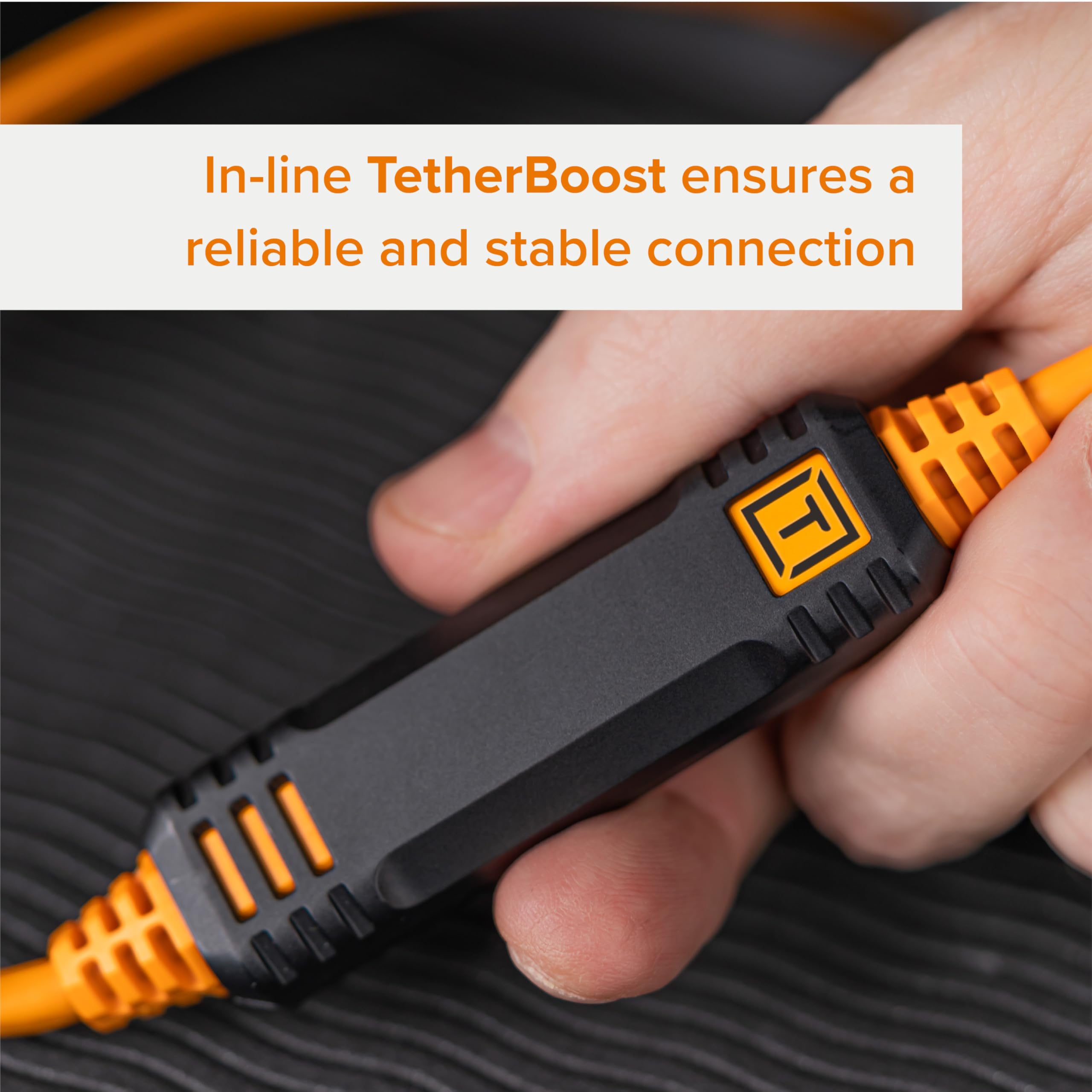TetherPro Optima 10Gbps Gen 2 USB-C, 15' (4,6 m), diritto a destra, alta visibilità arancione