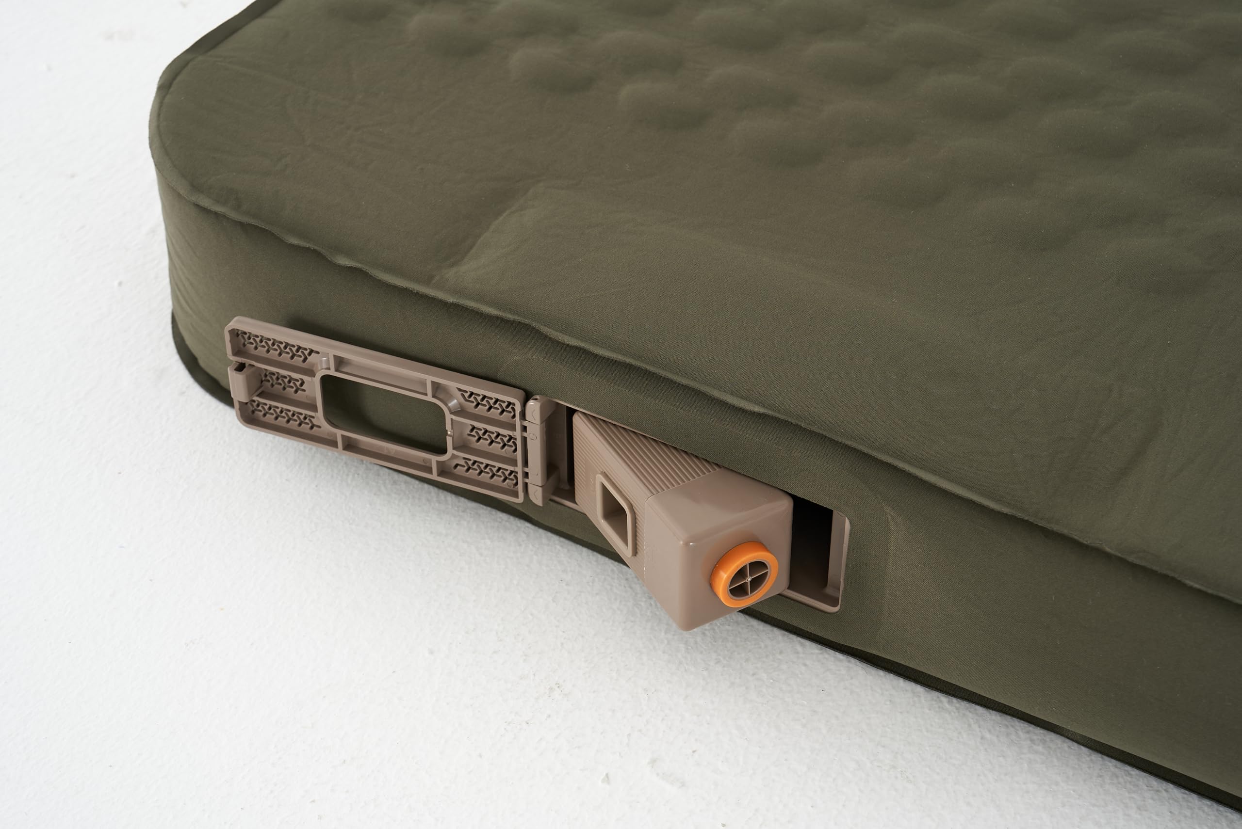 MOPHOTO Isomatte Selbstaufblasend mit Eingebauter Elektropumpe, Dicke Camping Matratze aus Schaumstoff,Selbstaufblasbare Luftmatratze, Schlafmatte für Outdoor, Zelt, Wandern, Auto