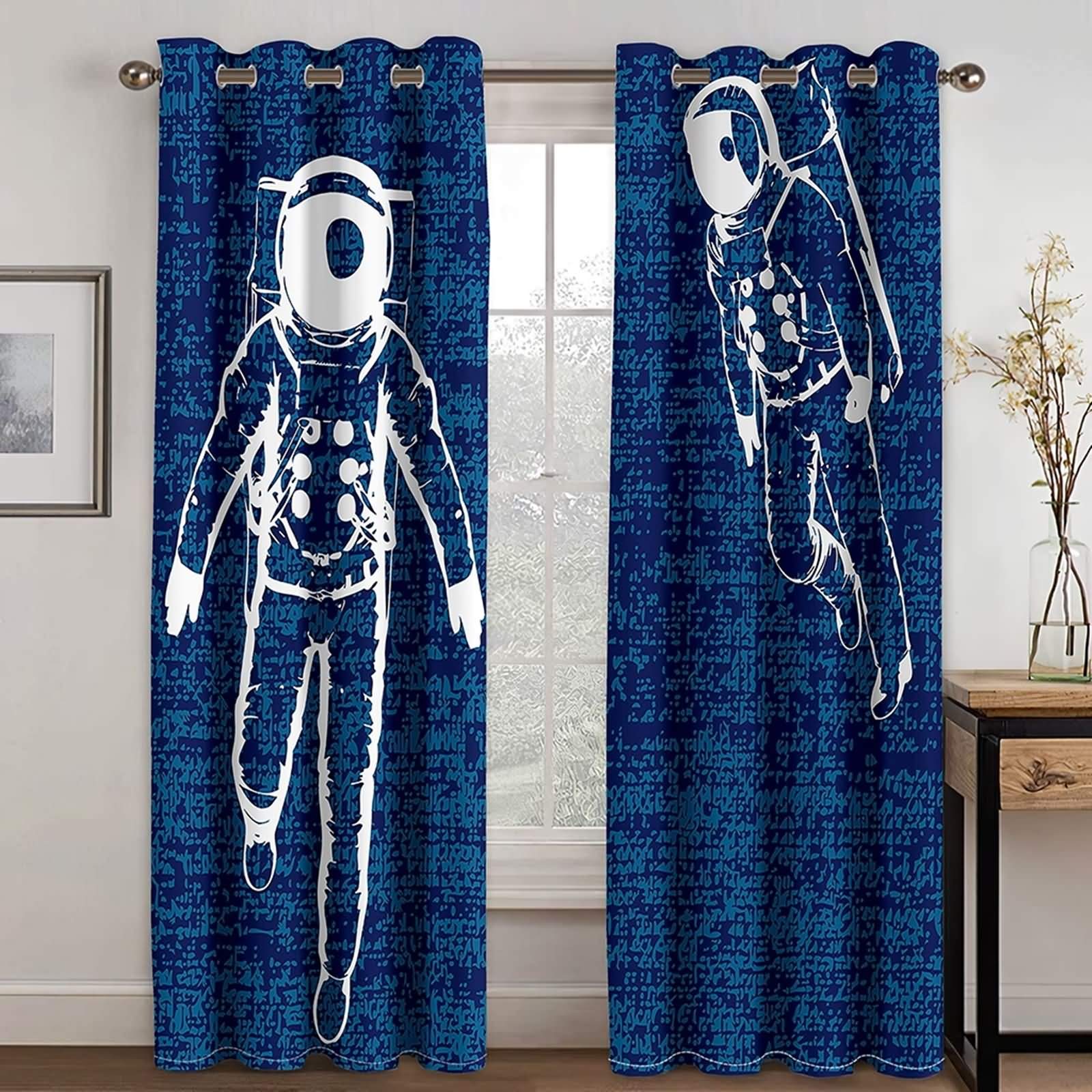 Rideaux imprimé astronautes occultants pour créer un cocon étoilé dans sa chambre
