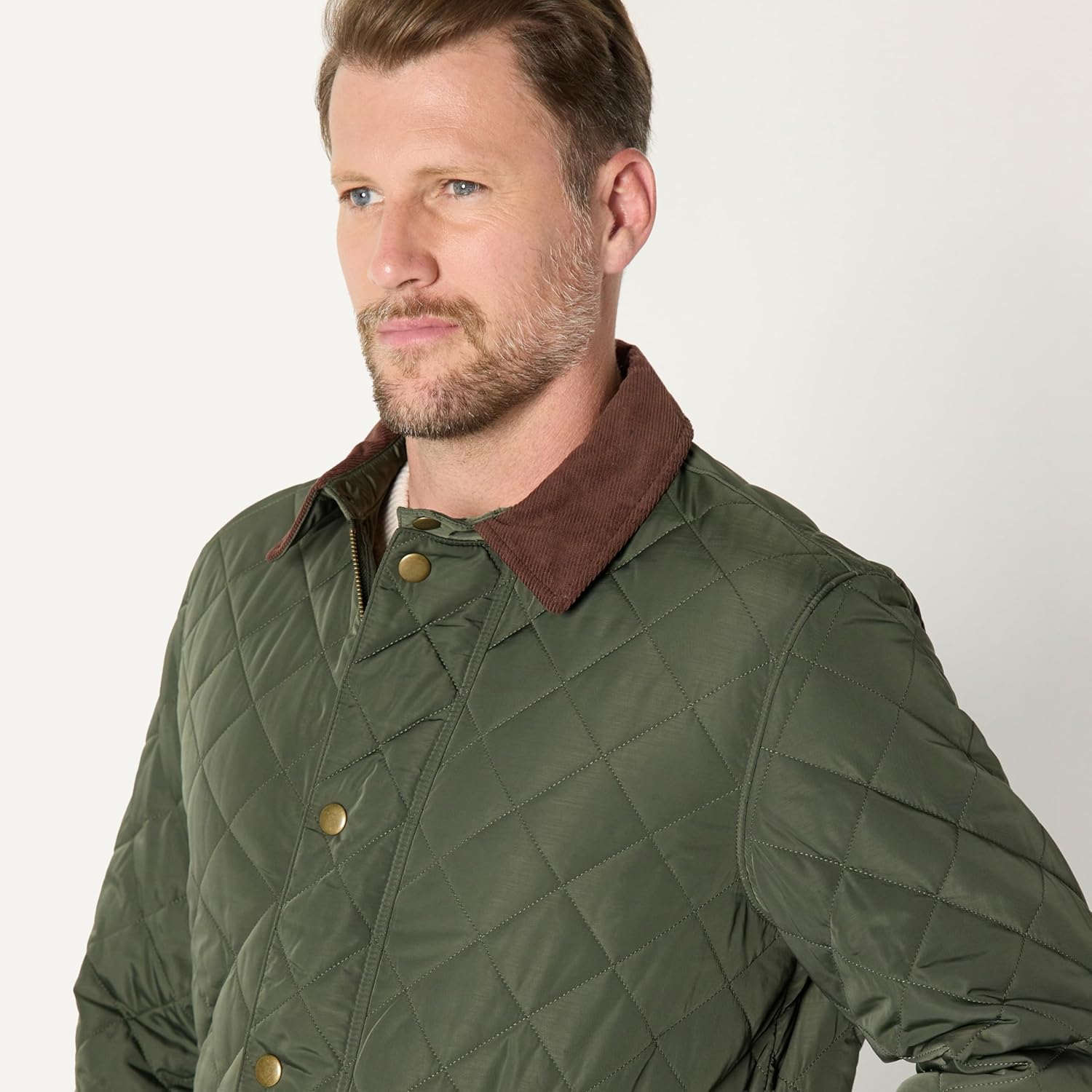 Amazon Essentials Men's Relaxed Fit Quilted Midweight Jacket - Image 4