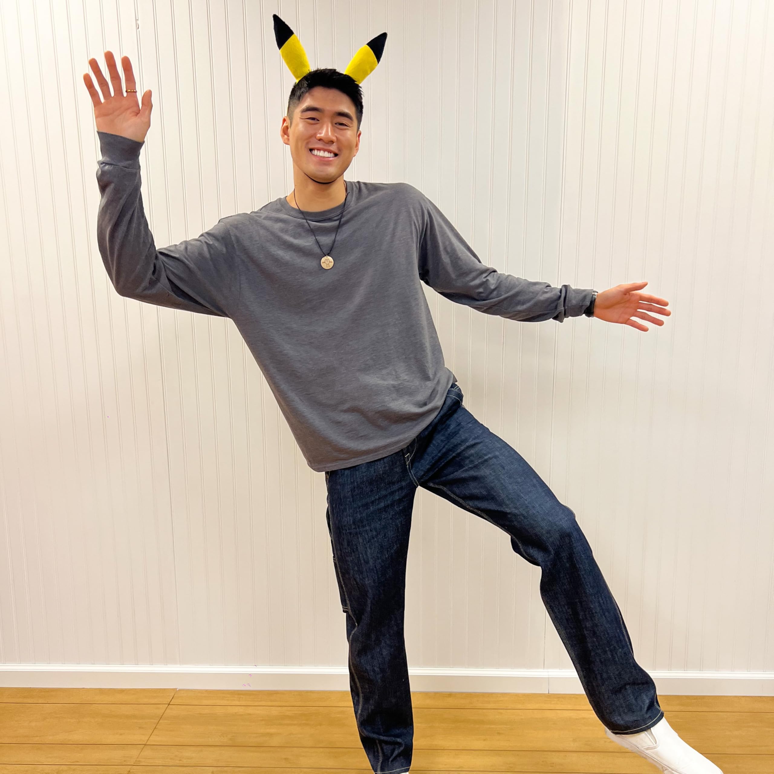 Disguise Pikachu Ears Bandeau