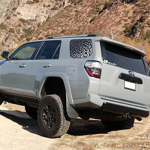 BOGAR TECH DESIGNS Calcomanía de ventana de 3er cuarto con estampado de leopardo de ajuste universal compatible con la mayoría de SUV y camiones,
