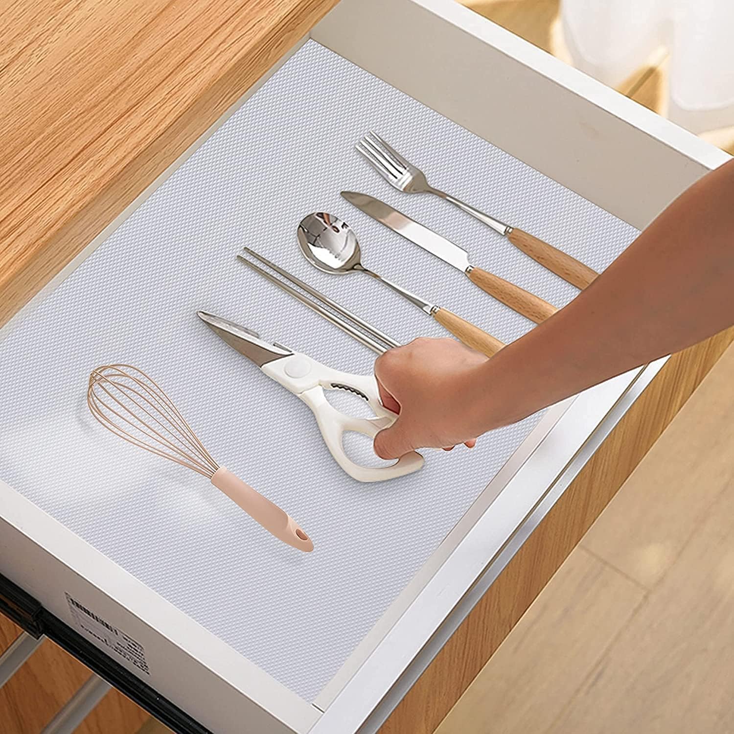 K2P EVA Food Grade Washable Anti Slip Mat/Sheet for Fridge, Shelf Liner, Table, Kitchen Drawer mat (Diamond Clear, 45 CM X 5 Meter) 3