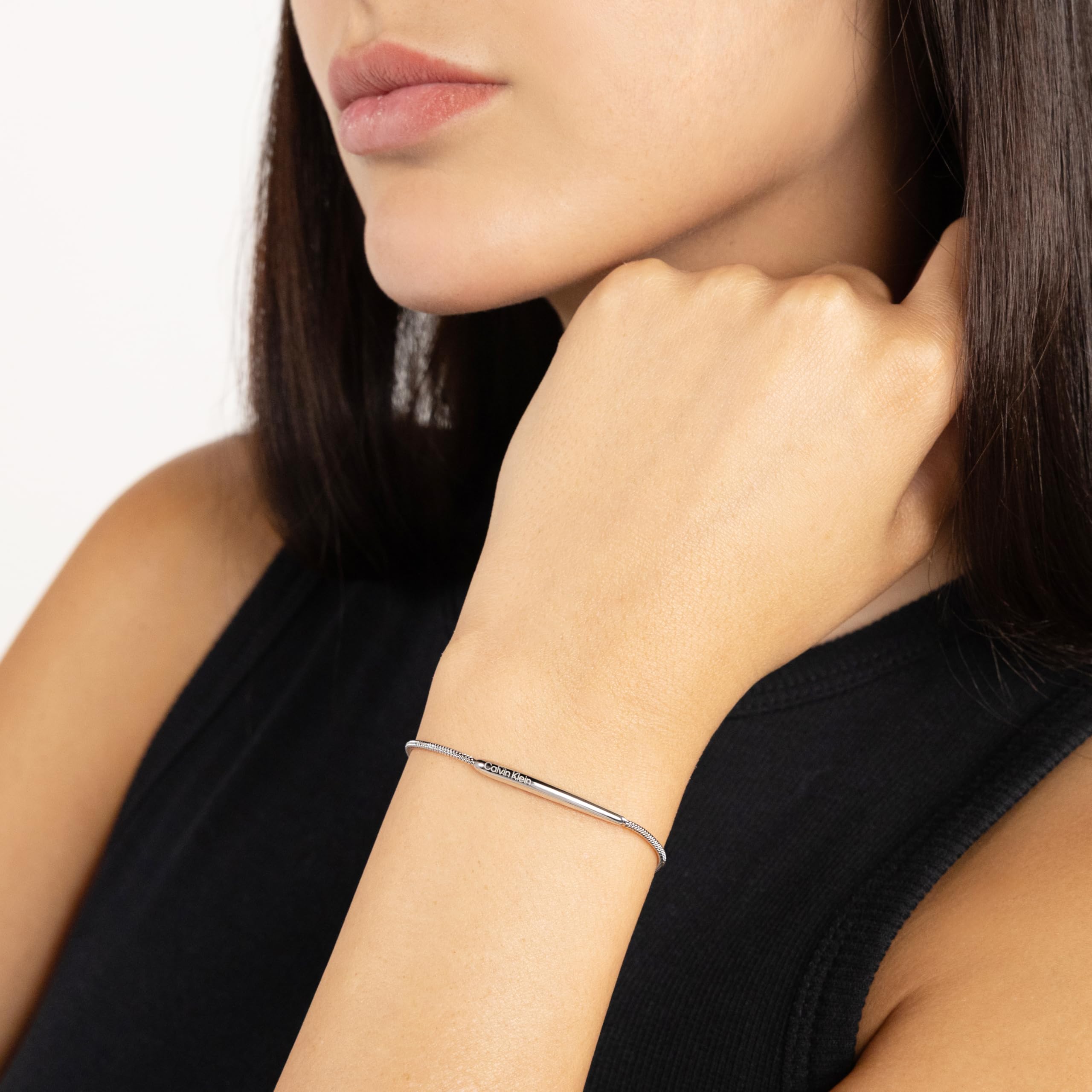 Calvin Klein Damska bransoletka z kolekcji wydłużone krople ze stali nierdzewnej - dostępna w kolorze srebrnym lub złotym