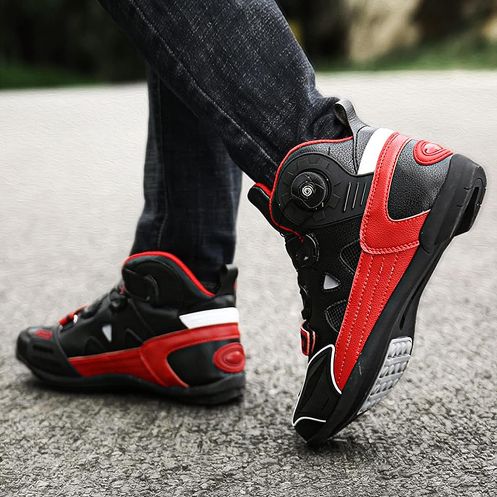 Stivali Moto Uomo, Scarpe Moto Moto Strada Antiscivolo Rinforzate, Sneakers Moto in Pelle con Fibbia Girevole