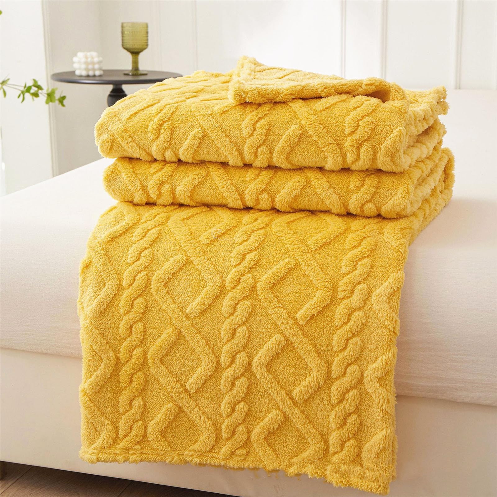 Chickwin Throw Blanket Large for Sofa Bed Flannel Blanket Throw Single Double King Warm Cozy Fluffy Soft Fleece Blanket Extra Large Throws for Couch Settees Armchairs (200x230cm,Yellow)